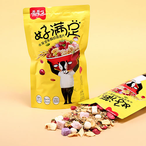 % 計數(標題)% 水果堅果酸奶燕麥片